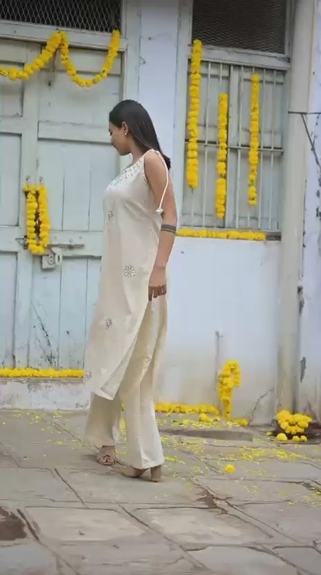 Ivory Sleeveless Mul Cotton Kurta Set